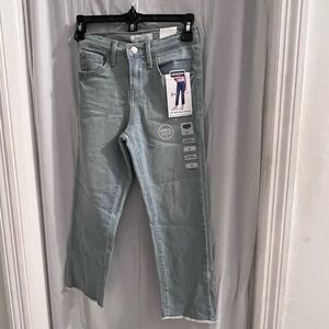 DENIZEN Levi’s girls high rise ankle jeans size 8